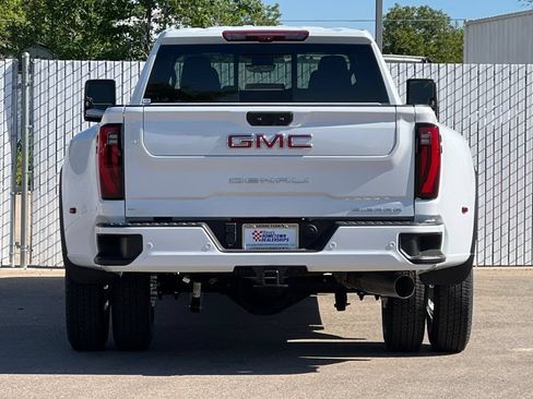 New 2026 GMC Sierra 3500 Denali w/ Denali Reserve Package AWD/4WD image 5