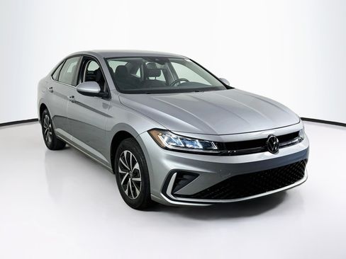 Used 2025 Volkswagen Jetta S FWD image 3