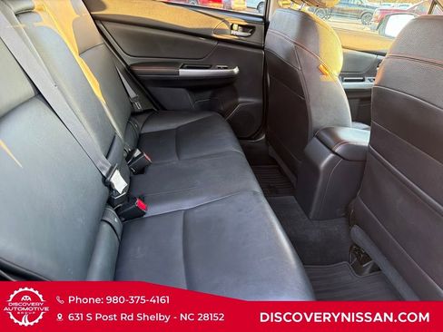 Used 2017 Subaru Crosstrek 2.0i Limited image 33