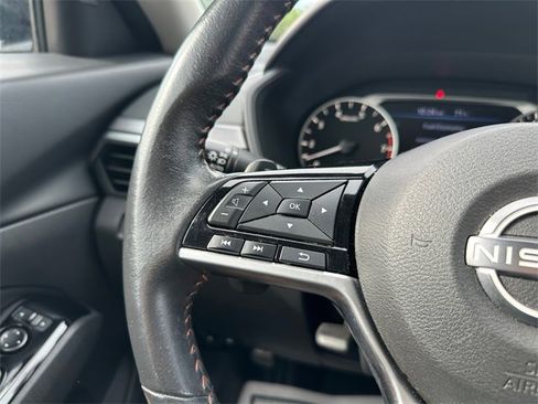 Used 2023 Nissan Altima 2.5 SR image 23