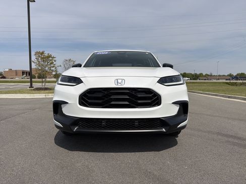 Certified 2025 Honda HR-V Sport image 8