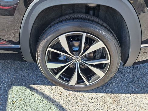 New 2026 Volkswagen Atlas SEL Premium R-Line AWD/4WD image 24