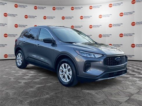 Used 2023 Ford Escape Active image 7