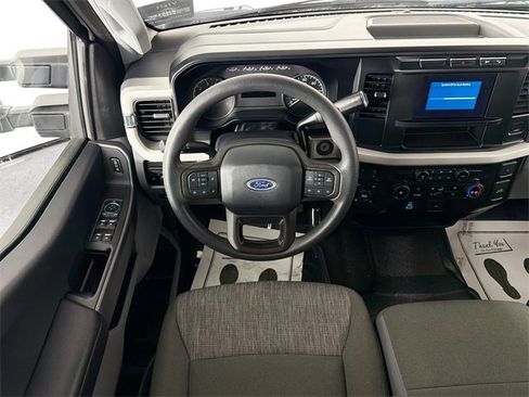 Used 2023 Ford F250 XLT w/ FX4 Off-Road Package image 19