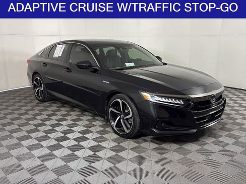 Used 2022 Honda Accord Sport image 2