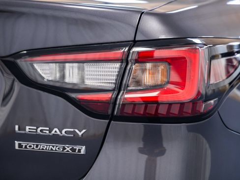 Used 2023 Subaru Legacy Touring XT AWD/4WD image 9