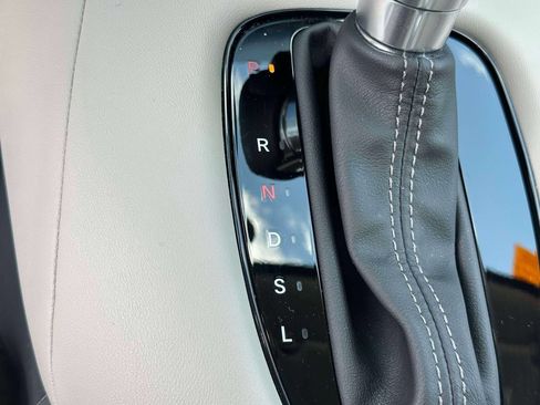 Certified 2024 Honda HR-V LX image 24