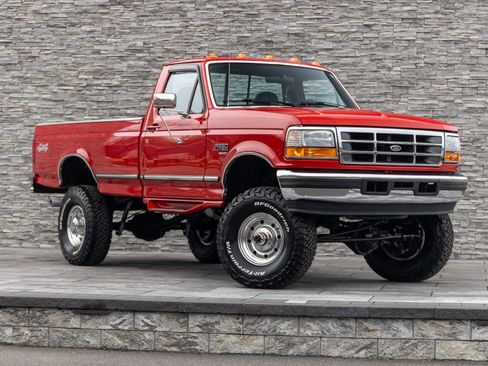 Used 1997 Ford F350 4x4 Regular Cab image 1