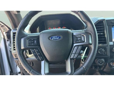 Used 2018 Ford F150 XLT w/ Equipment Group 302A Luxury AWD/4WD image 14