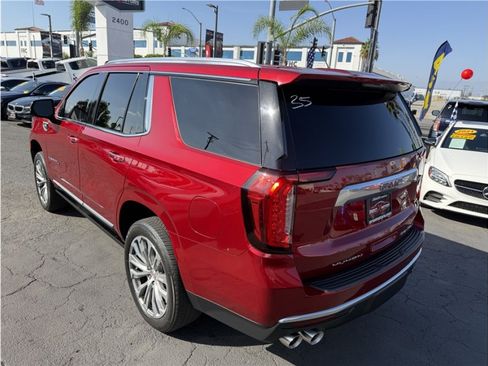 Used 2021 GMC Yukon Denali w/ Denali Premium Package AWD/4WD image 4