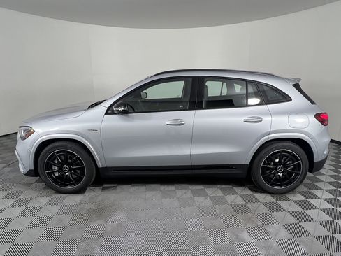 New 2026 Mercedes-Benz GLA 35 AMG 4MATIC image 9