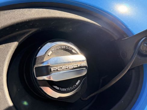 Used 2023 Porsche 911 Carrera 4S image 51