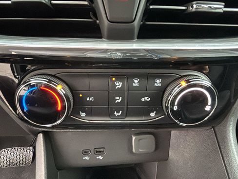 New 2026 Buick Encore GX Sport Touring w/ Advanced Technology Package image 19