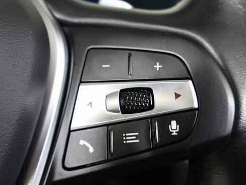 Used 2024 BMW 430i xDrive Convertible w/ Premium Package image 26