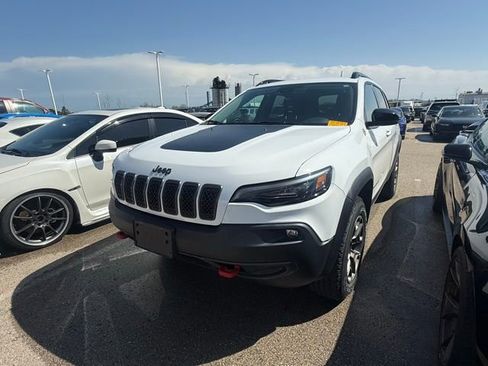 Used 2022 Jeep Cherokee Trailhawk w/ Technology Group B image 3