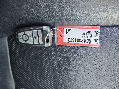 Used 2019 Ford Expedition XLT w/ Equipment Group 202A image 21