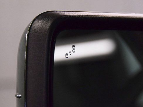 Used 2025 Ford Bronco Outer Banks image 13