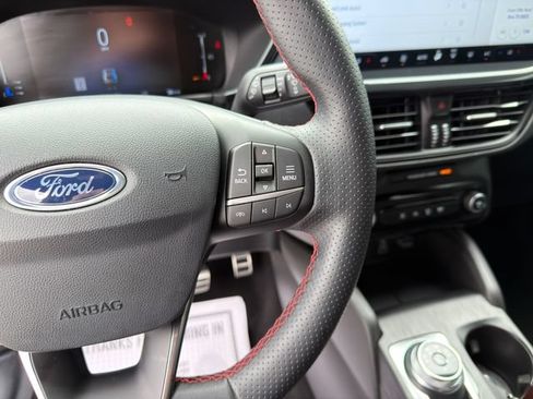 Used 2024 Ford Escape ST-Line w/ Tech Pack #1 FWD image 36