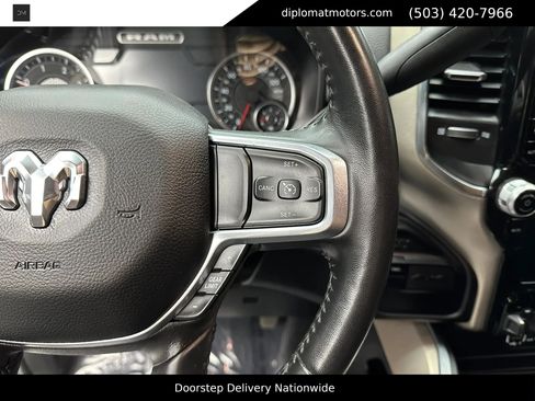 Used 2024 RAM 2500 Laramie AWD/4WD image 34