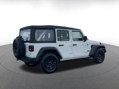 Used 2023 Jeep Wrangler Sport image 15