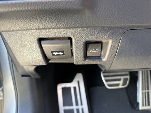 Used 2021 Lexus IS 350 F Sport image 16