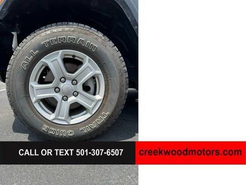 Used 2019 Jeep Wrangler Unlimited Sport S AWD/4WD image 17