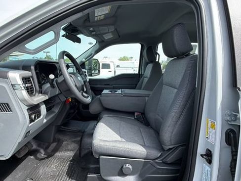 New 2026 Ford F350 XL w/ XL Off-Road Package AWD/4WD image 33