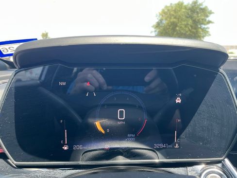 Used 2025 Chevrolet Trax RS w/ Driver Confidence Package FWD image 16