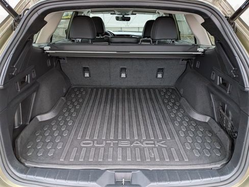 Used 2023 Subaru Outback Onyx Edition image 6