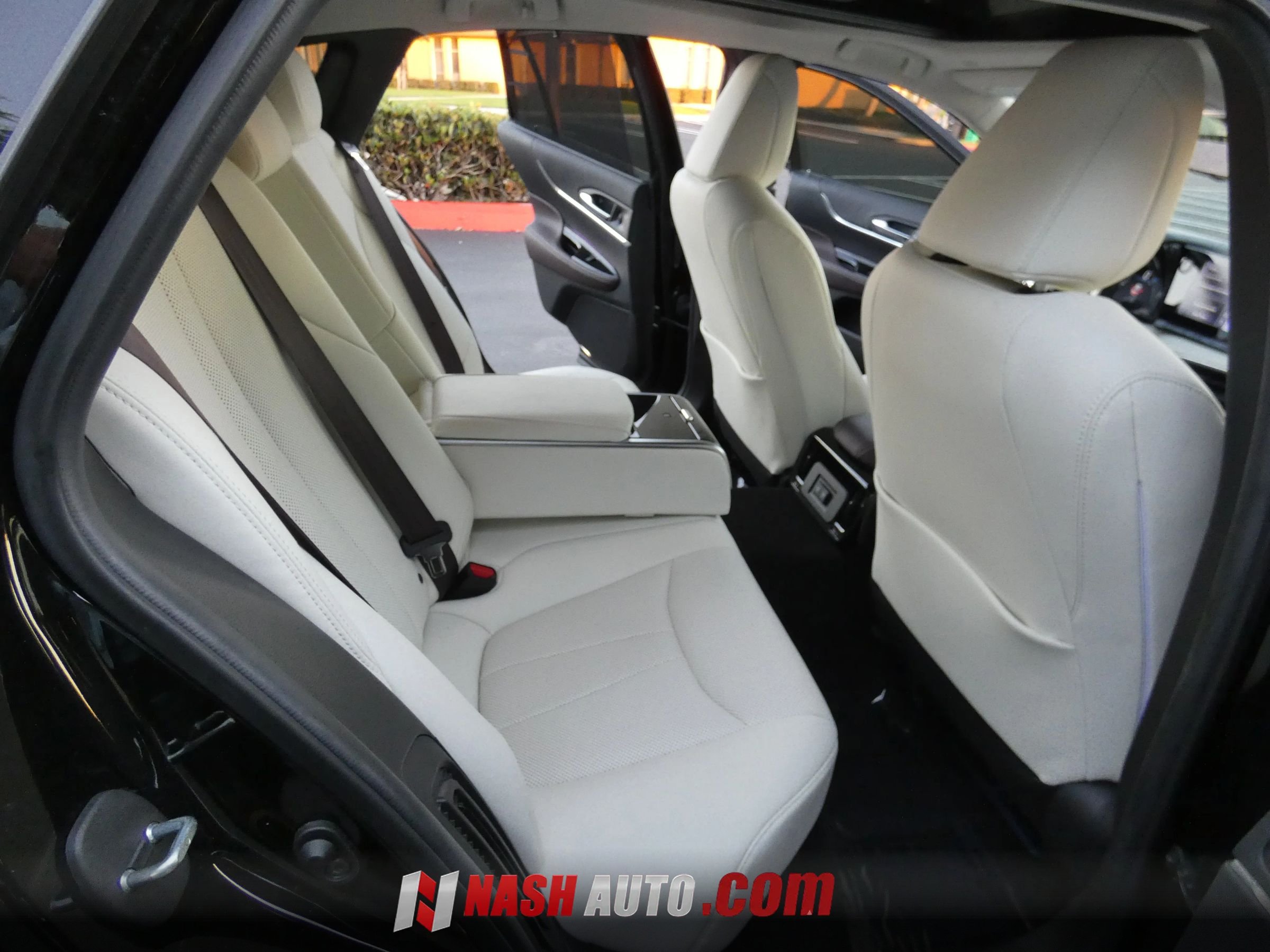 Used 2021 Toyota Mirai RWD image 35