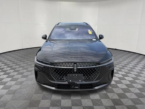 Used 2024 Lincoln Nautilus Reserve w/ Equipment Group 203A AWD/4WD image 12