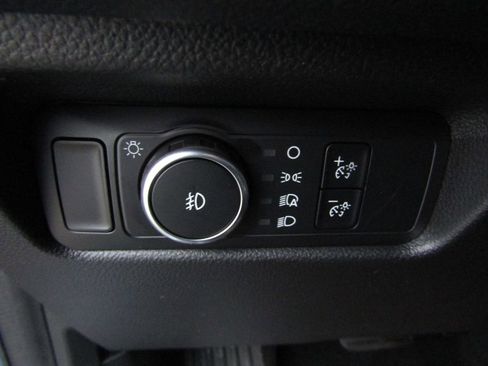 New 2025 Ford Ranger XLT w/ Equipment Group 301A High image 18