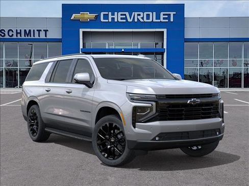 New 2026 Chevrolet Suburban RST AWD/4WD image 7