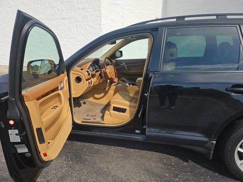 Used 2009 Porsche Cayenne S AWD/4WD image 6