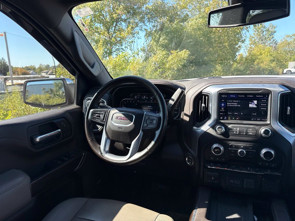 Used 2021 GMC Sierra 1500 SLT w/ SLT Premium Plus Package AWD/4WD image 15