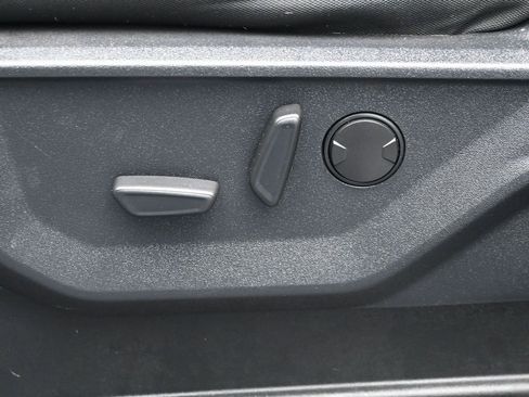 Used 2022 Ford F150 XLT w/ Equipment Group 302A High image 11