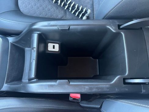 Used 2016 Chevrolet Colorado Z71 image 26