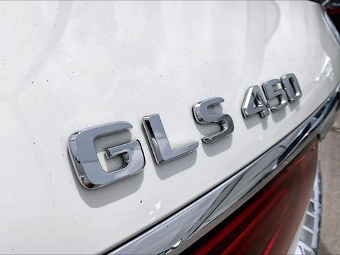 Used 2022 Mercedes-Benz GLS 450 4MATIC image 31