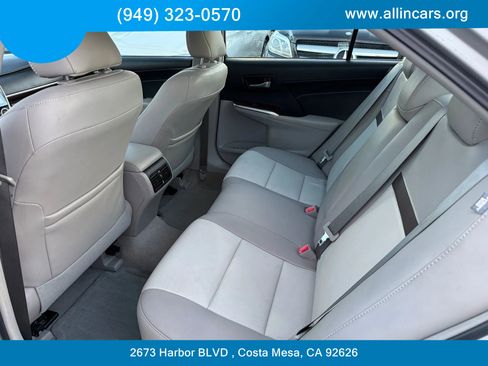 Used 2014 Toyota Camry XLE image 8