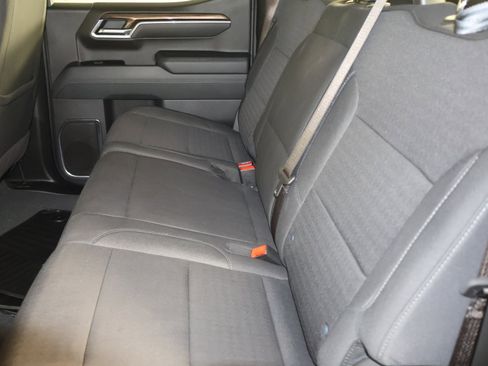 Used 2025 Chevrolet Silverado 1500 LT image 52