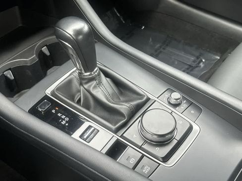 Used 2022 MAZDA MAZDA3 s FWD image 28