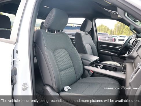 Used 2025 RAM 1500 Big Horn AWD/4WD image 15