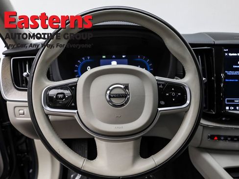 Used 2022 Volvo XC60 B6 Inscription w/ Advanced Package image 10