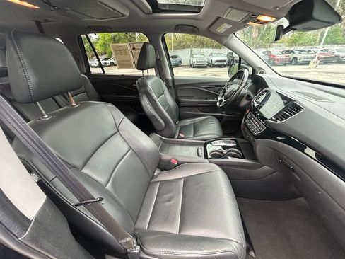 Used 2019 Honda Pilot Touring image 24