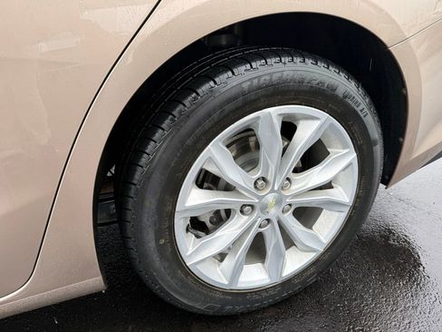 Used 2019 Chevrolet Malibu LT w/ Driver Confidence Package II FWD image 29