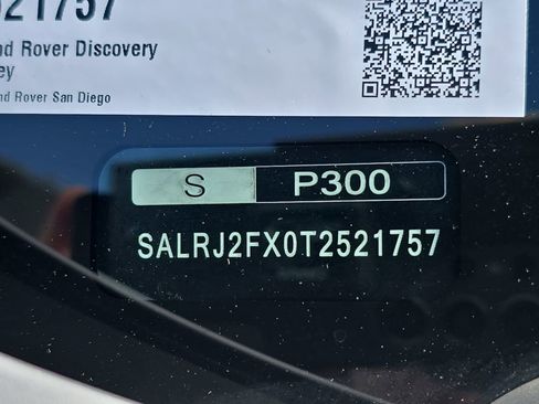 New 2026 Land Rover Discovery S image 38