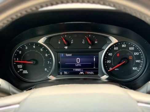 Used 2021 Chevrolet Equinox LT FWD image 10