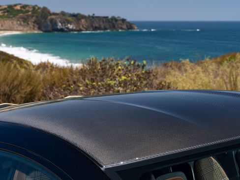 Used 2024 Aston Martin Valour image 13