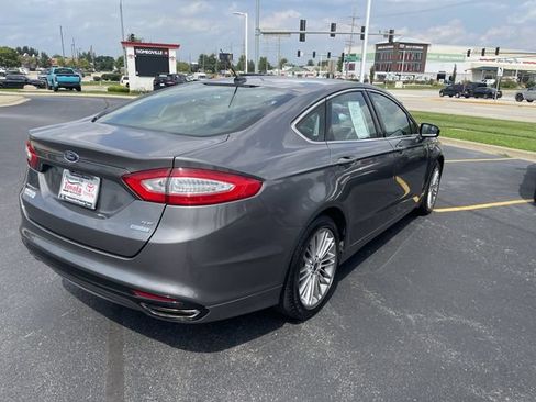 Used 2014 Ford Fusion SE w/ Equipment Group 202A FWD image 34