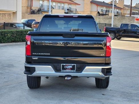 Used 2025 Chevrolet Silverado 1500 LT image 14